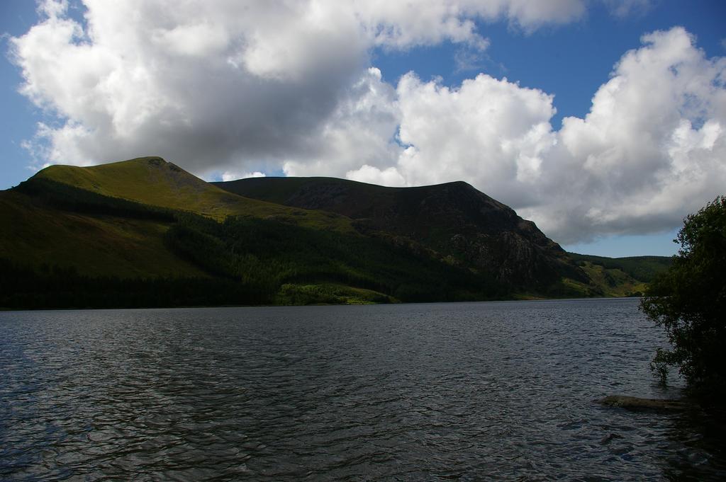 Yha Snowdon Ranger Hostel Llanberis Bagian luar foto