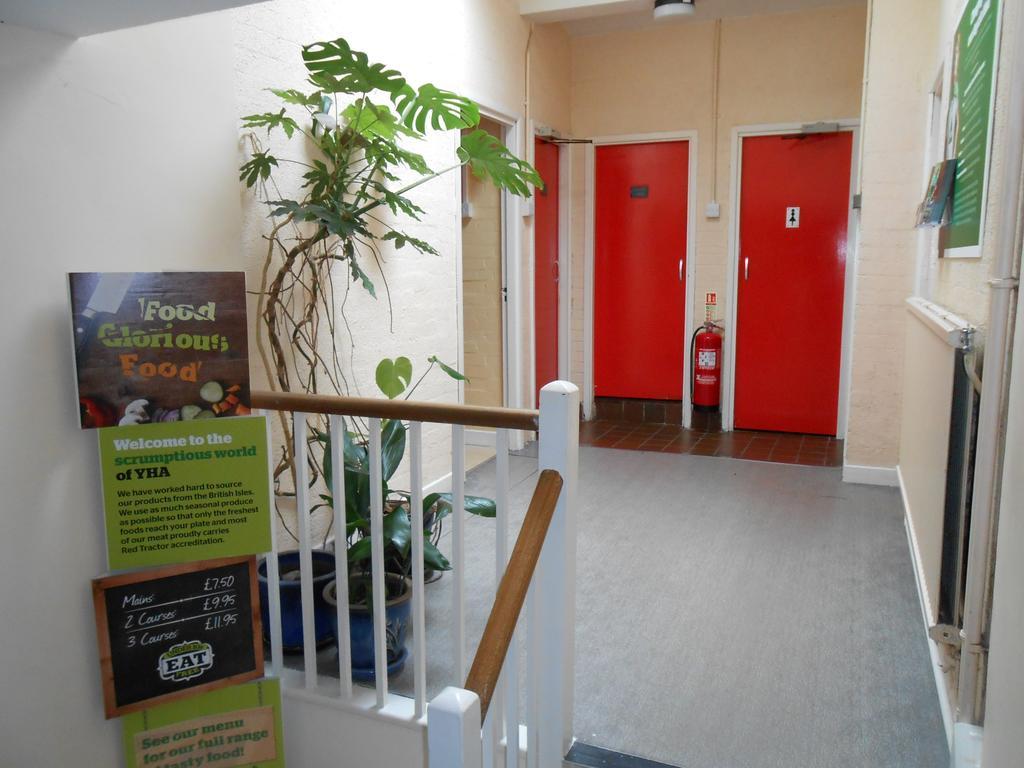 Yha Snowdon Ranger Hostel Llanberis Bagian luar foto
