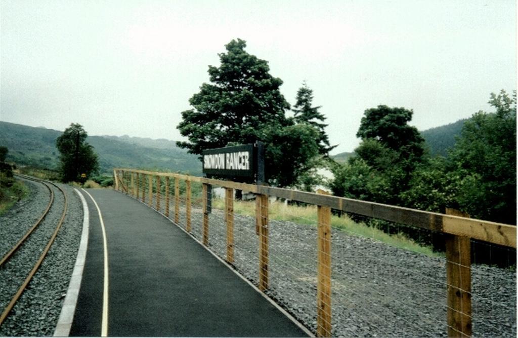 Yha Snowdon Ranger Hostel Llanberis Bagian luar foto
