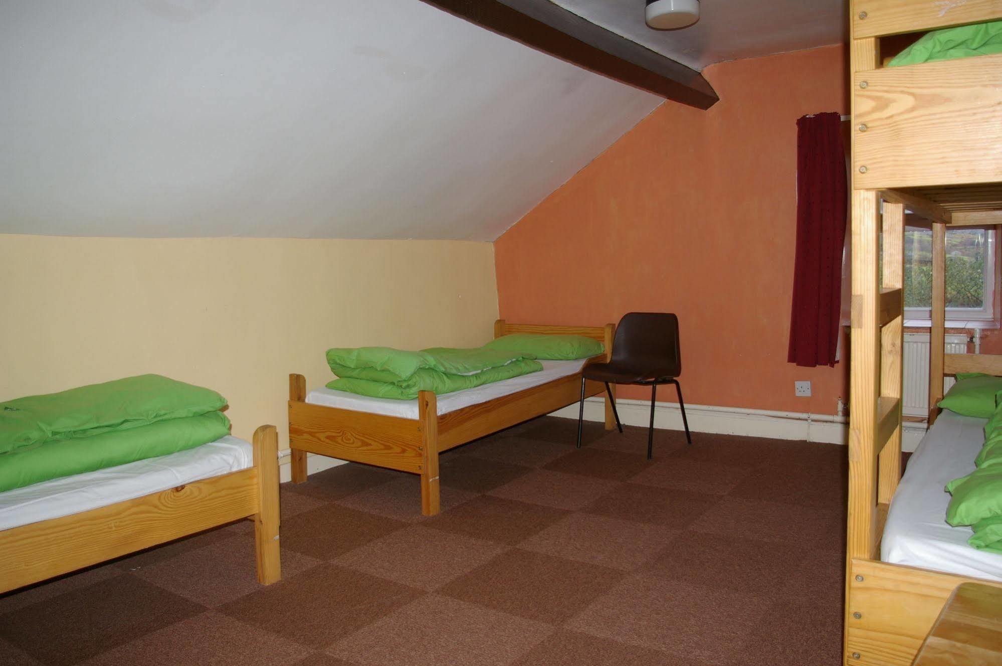 Yha Snowdon Ranger Hostel Llanberis Bagian luar foto