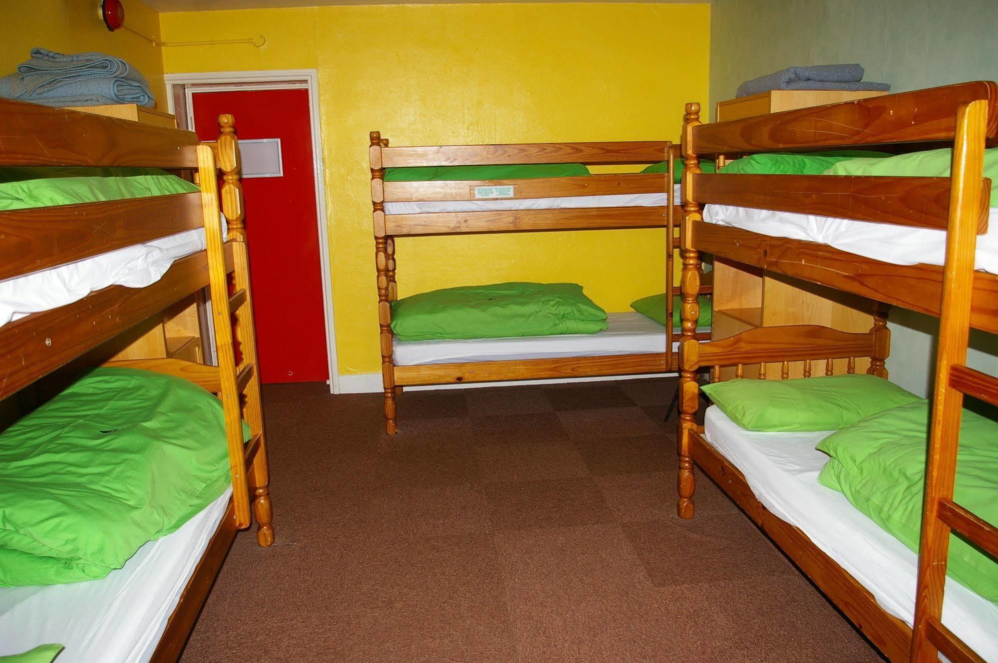 Yha Snowdon Ranger Hostel Llanberis Bagian luar foto