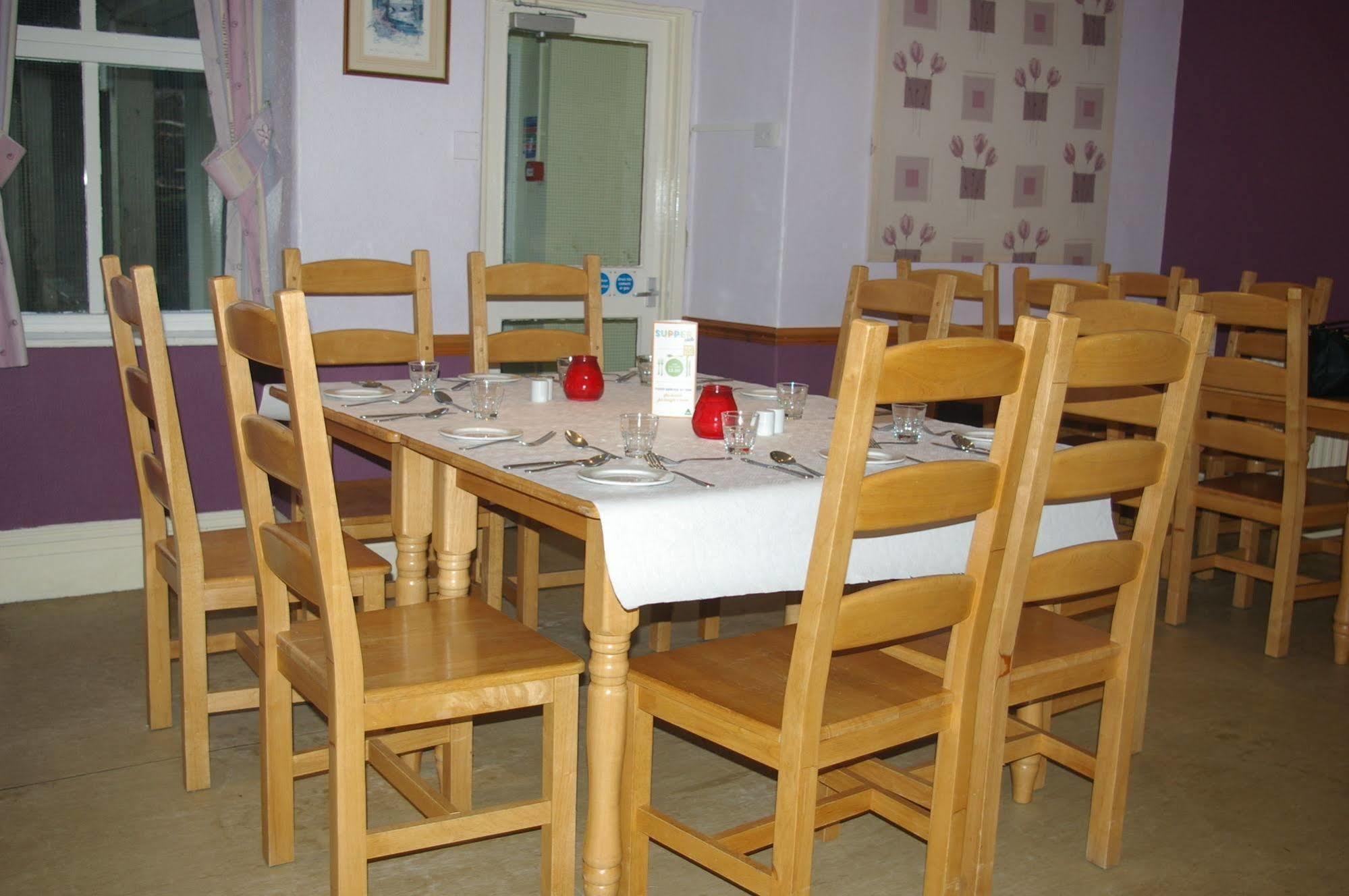 Yha Snowdon Ranger Hostel Llanberis Bagian luar foto
